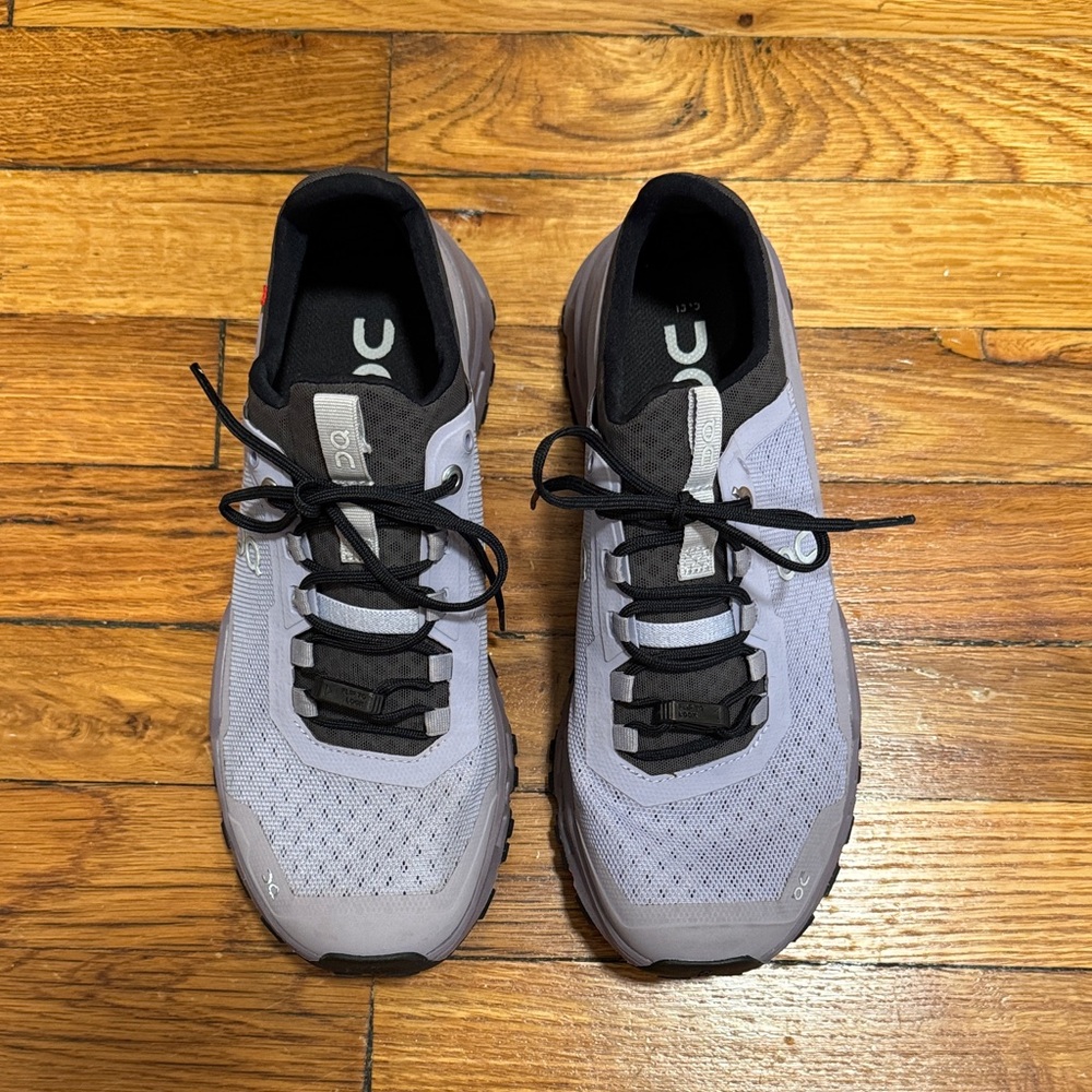 On Running Light Purple and Black Athletic Shoes
